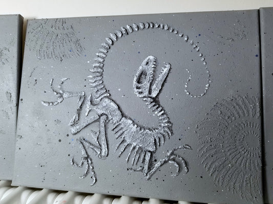 RAPTOR DINOSAUR Faux Fossil Death Curl Plaster Reptile Fossil Art