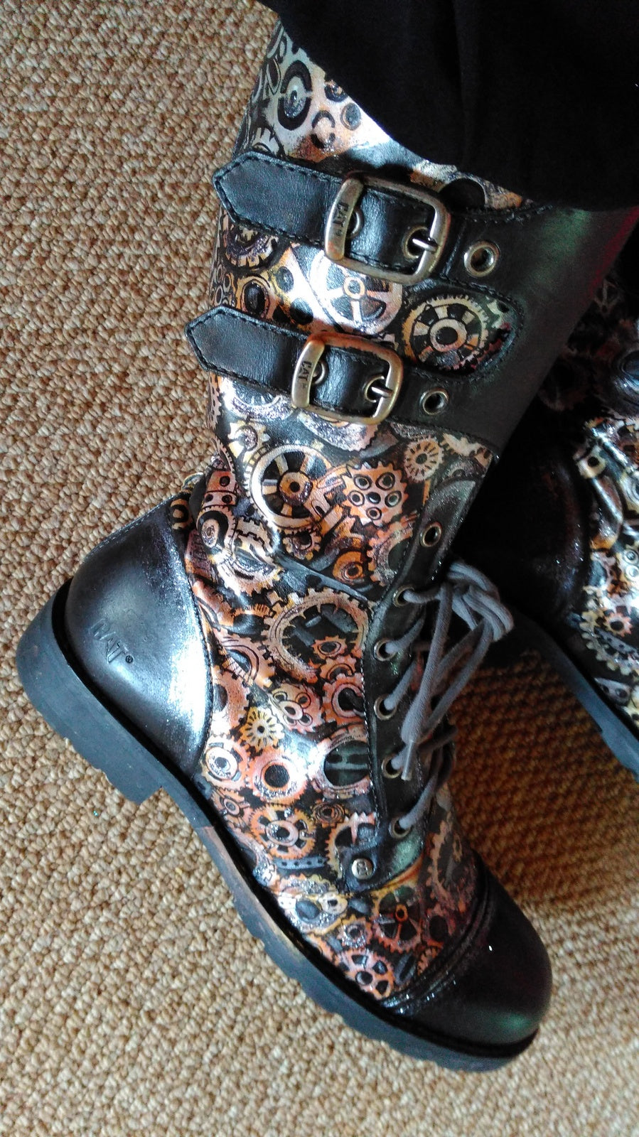 Clockwork Confetti Steampunk Stencil cog airbrush facepaint