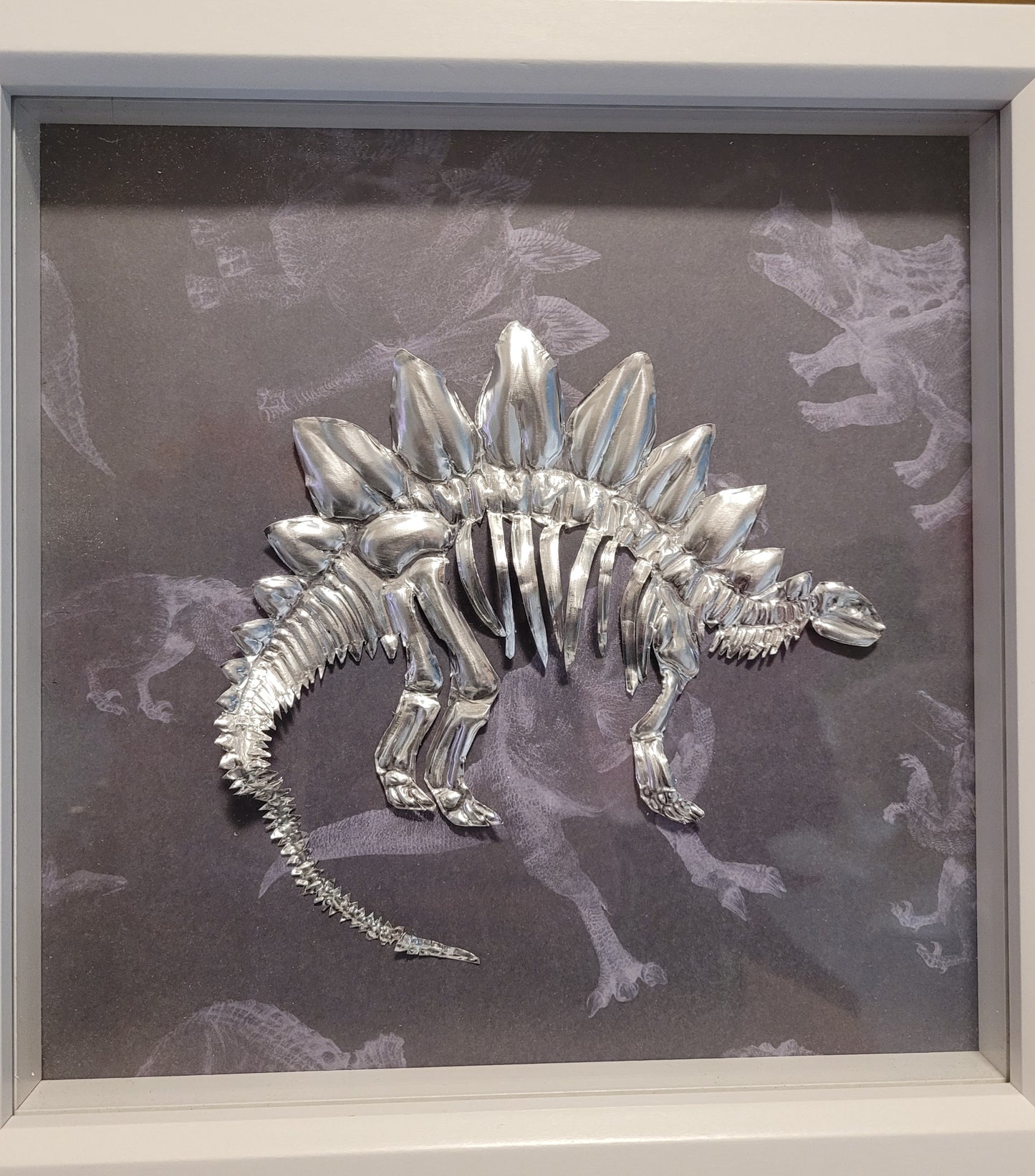 Silvery Stegosaur Skeleton (Aluminium Fossil Art)