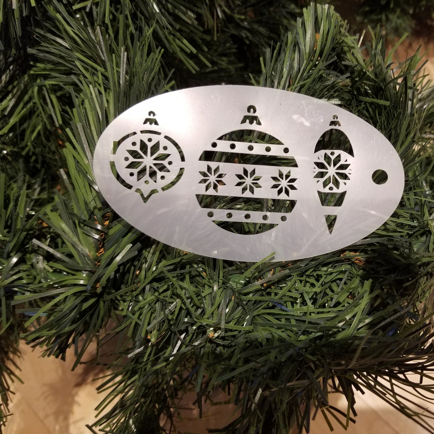 3 Different Bauble Christmas Stencil decor facepaint airbrush bodyart