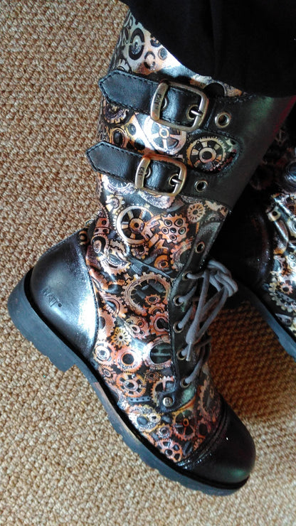 Clockwork Confetti Steampunk Stencil cog airbrush facepaint