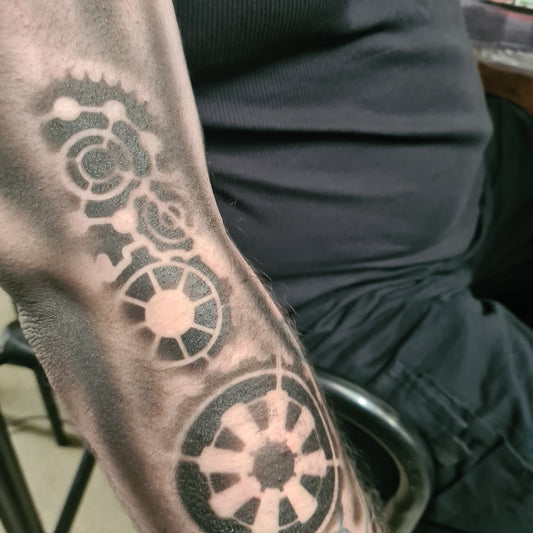 Sarah's Steampunk Gears mechanical Stencil airbrush bodyart