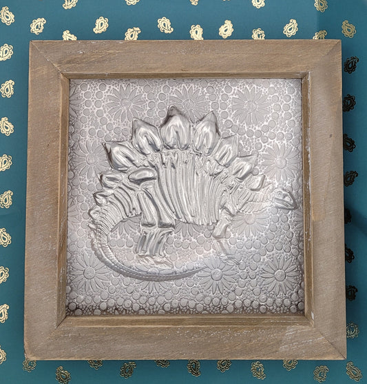 Silvery Stegosaur Skeleton (Aluminium Fossil Art)