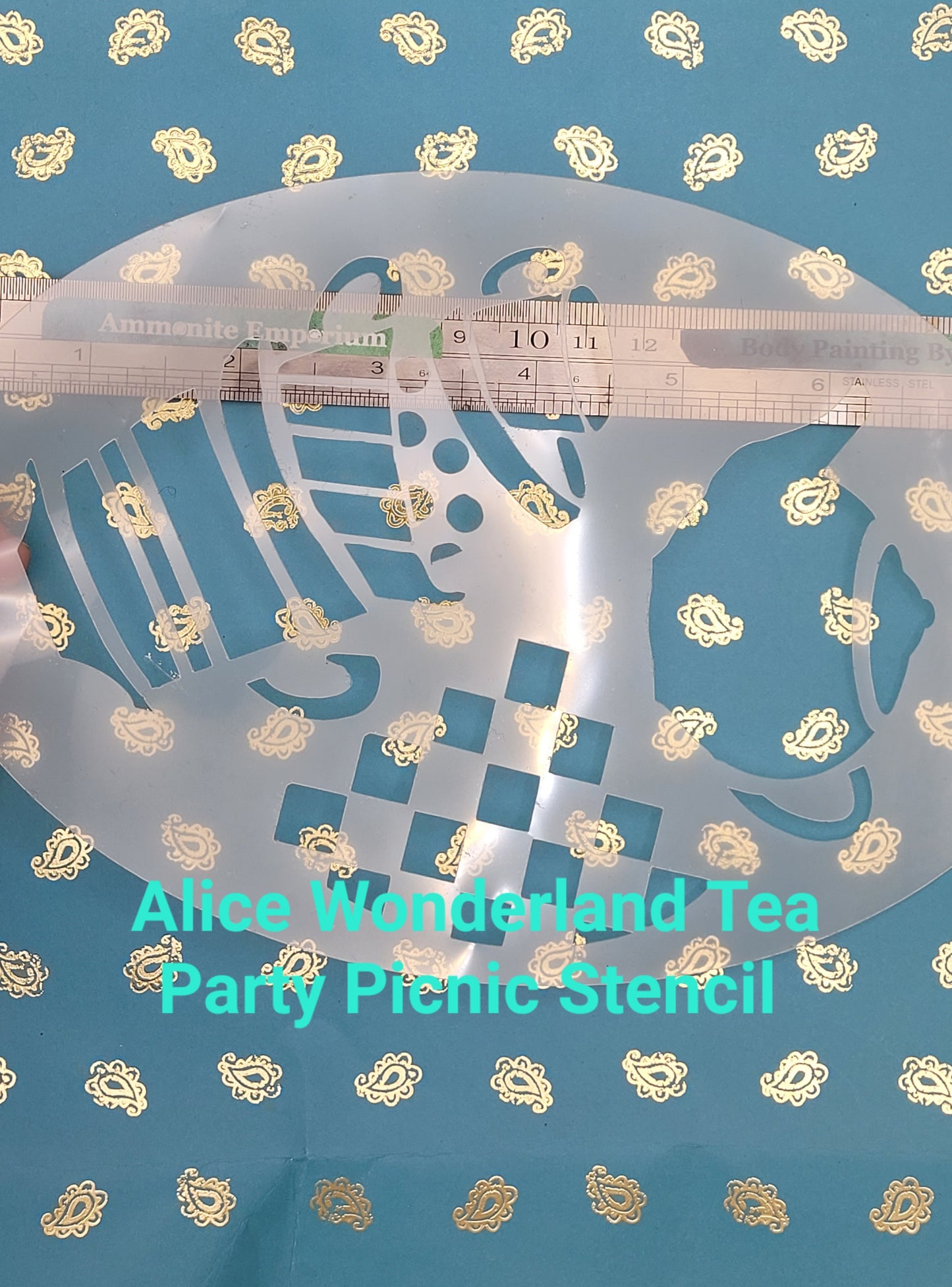 Alice in Wonderland teacup teapot checked tablecloth Stencil face paint bodyart cakecraft