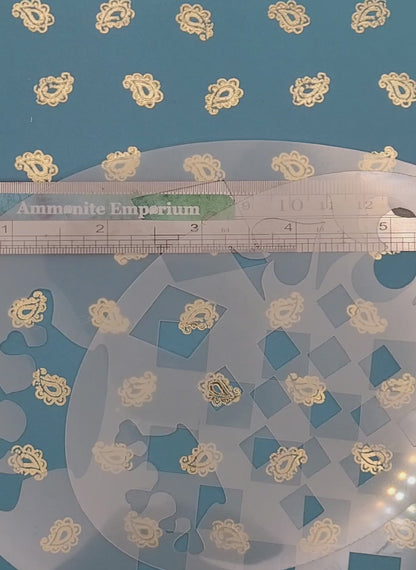 Alice in Wonderland Looking Glass cards chess Stencil face paint bodyart cakecraft